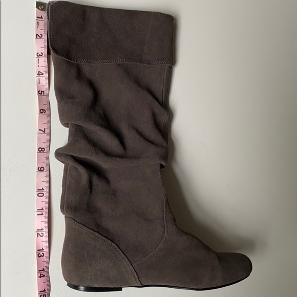 Bonanza Women's Slouchy Microsuede Boots, Sz 7 1/2 - Picture 12 of 14